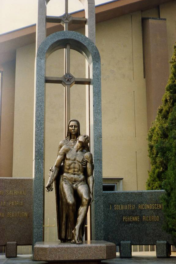 SOLBIATE ARNO (VA) Monumento ai Caduti dopo il restauro